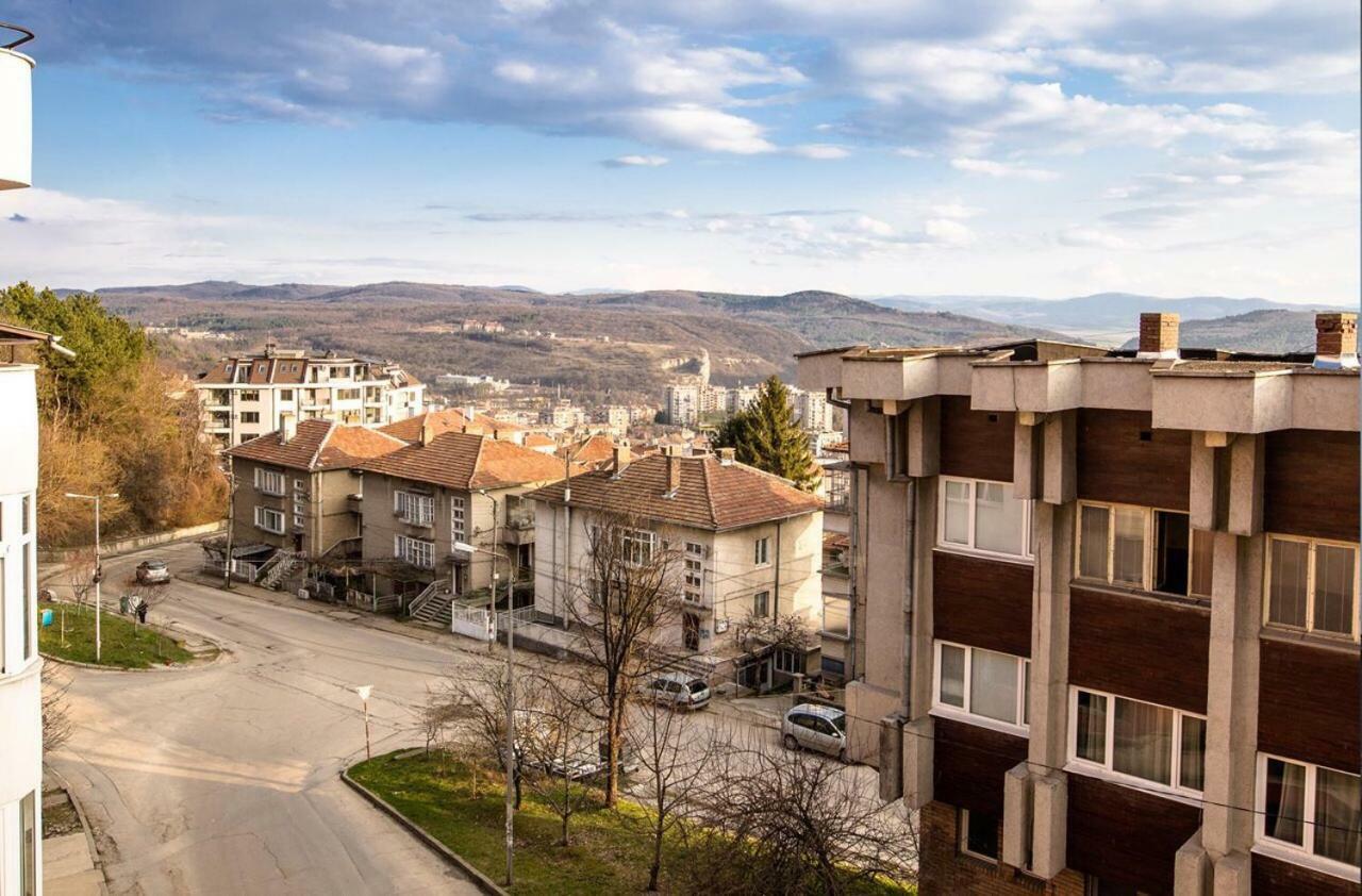 Danny House Appartement Veliko Tarnovo Buitenkant foto